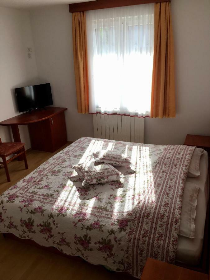 Farm Stay Pri Cepcovih Golac Екстериор снимка
